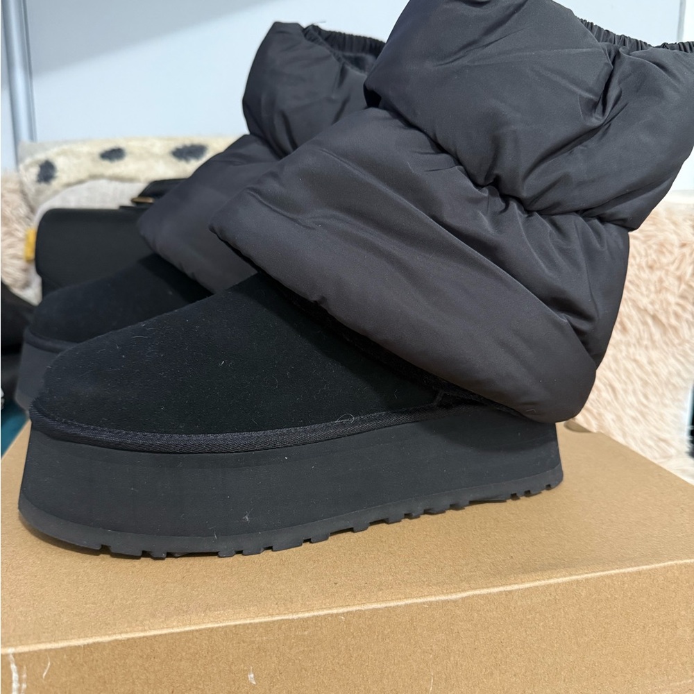 Ugg Puffer Women's Black Platform Boots *Sold Out on Website* - Picture 2 of 8